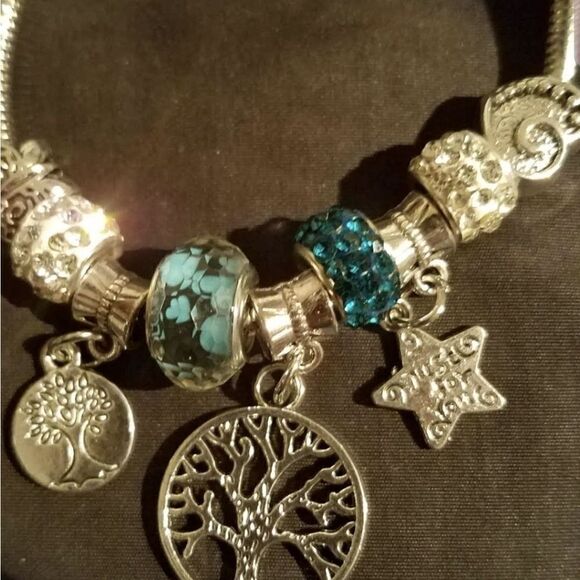 Charm Bracelets  - Picture 4 of 8